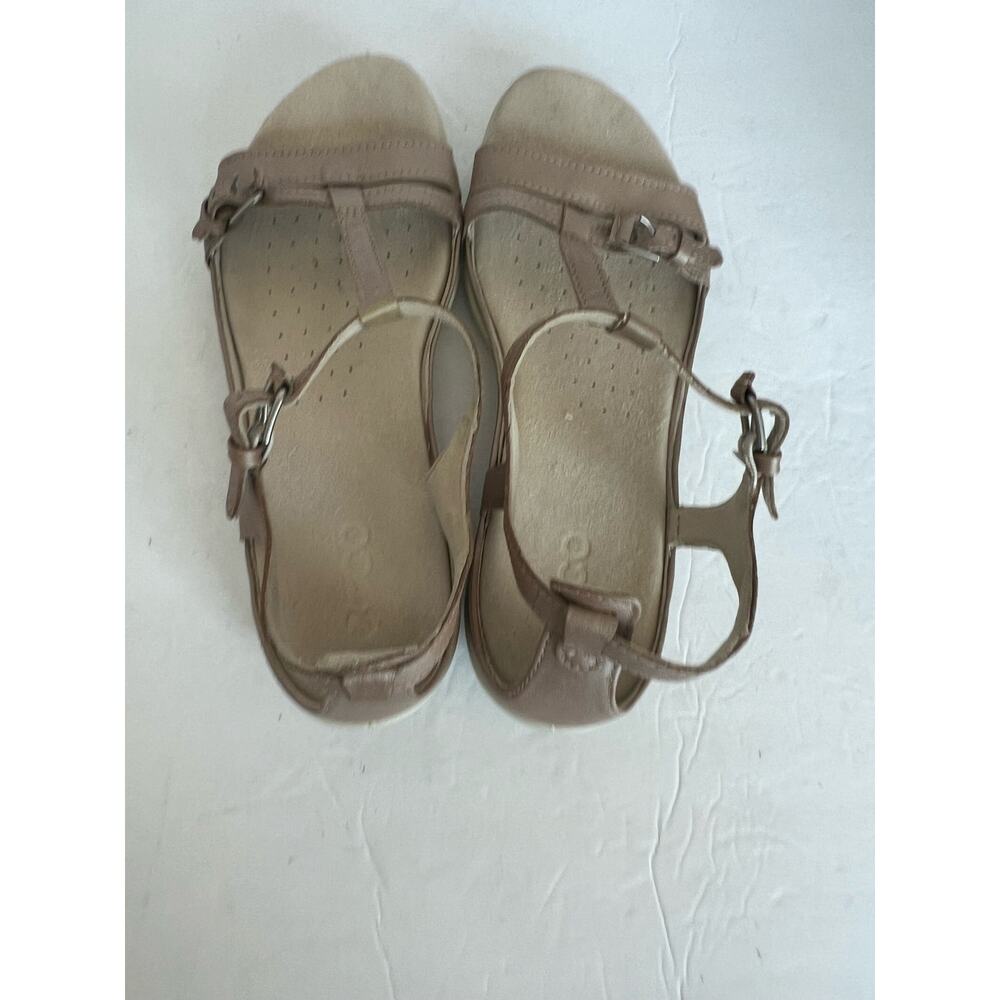 Ecco Flash Comfort Strappy Shimmer Tan Leather T Strap Buckle Sandals Sz 9 - Picture 6 of 11